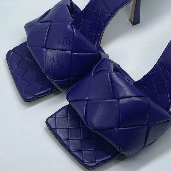 Bottega Veneta Intrecciato Lido Heeled Sandals size 37 - Picture 7 of 13